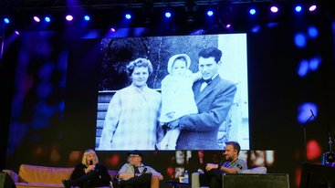 Troens Bevis: 60 år i historisk lys Troens Bevis: 60 år i historisk lys