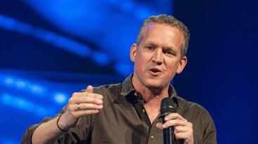 «Kan Gud velsigne meg når andre lider?» «Kan Gud velsigne meg når andre lider?»