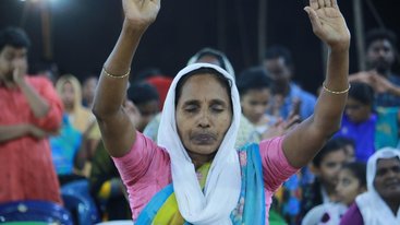 Forfølgelse fører til at den indiske kirken reiser seg: -Vi kan ikke bruke talere fra vesten, så nå ser vi hva vi har i huset! Forfølgelse fører til at den indiske kirken reiser seg: -Vi kan ikke bruke talere fra vesten, så nå ser vi hva vi har i huset!