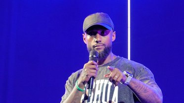 -Jeg var en kriminell, fylt av hat og ødelagt innvendig – men så møtte jeg Jesus