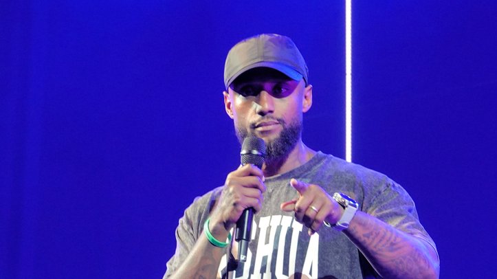 -Jeg var en kriminell, fylt av hat og ødelagt innvendig – men så møtte jeg Jesus